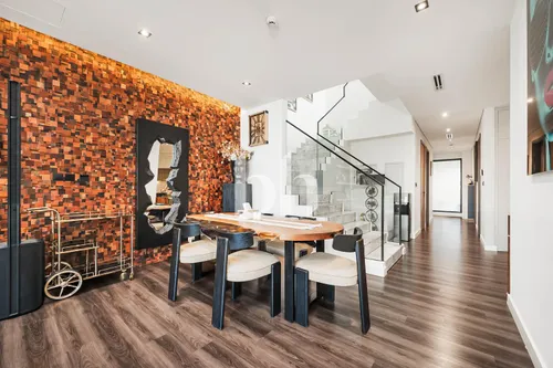 3,500 BUA | Opposite Park | High Quality