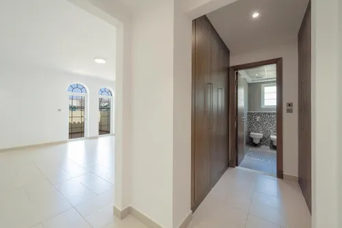 4 Bedrooms Villa in District 9 Legacy Nova