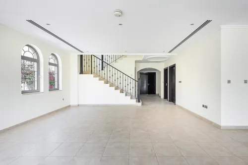 4 Bedrooms Villa in District 9 Legacy Nova