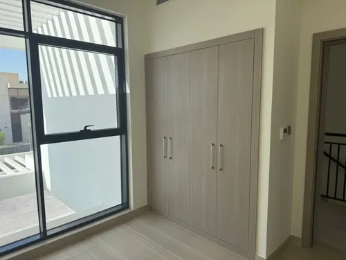 3 Bedrooms Townhouse in Park Residences 4