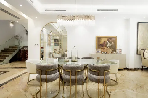 5 Bedrooms Villa in Family Villa