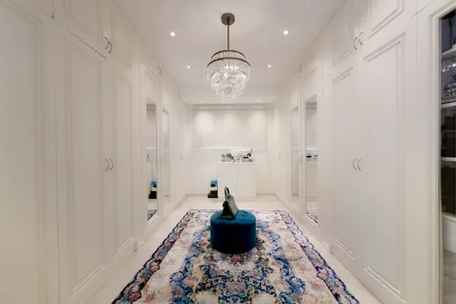 5 Bedrooms Villa in Family Villa