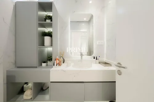 5 Bedrooms Villa in Family Villa