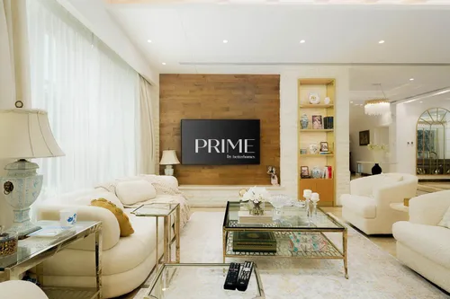 5 Bedrooms Villa in Family Villa