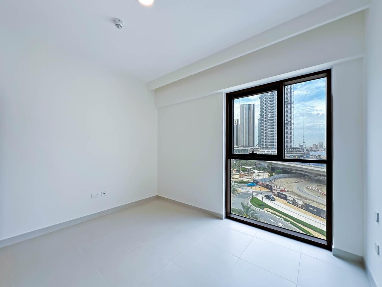 2 Bedrooms Apartment in Savanna Building 3