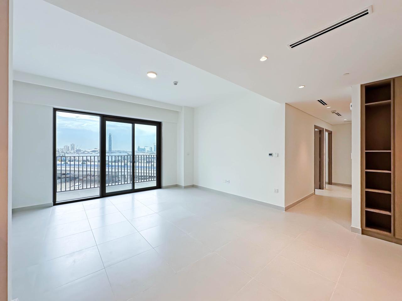 2 Bedrooms Apartment in Savanna Building 3