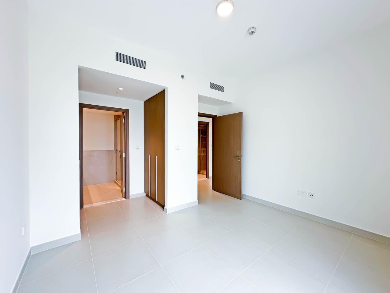 2 Bedrooms Apartment in Savanna Building 3