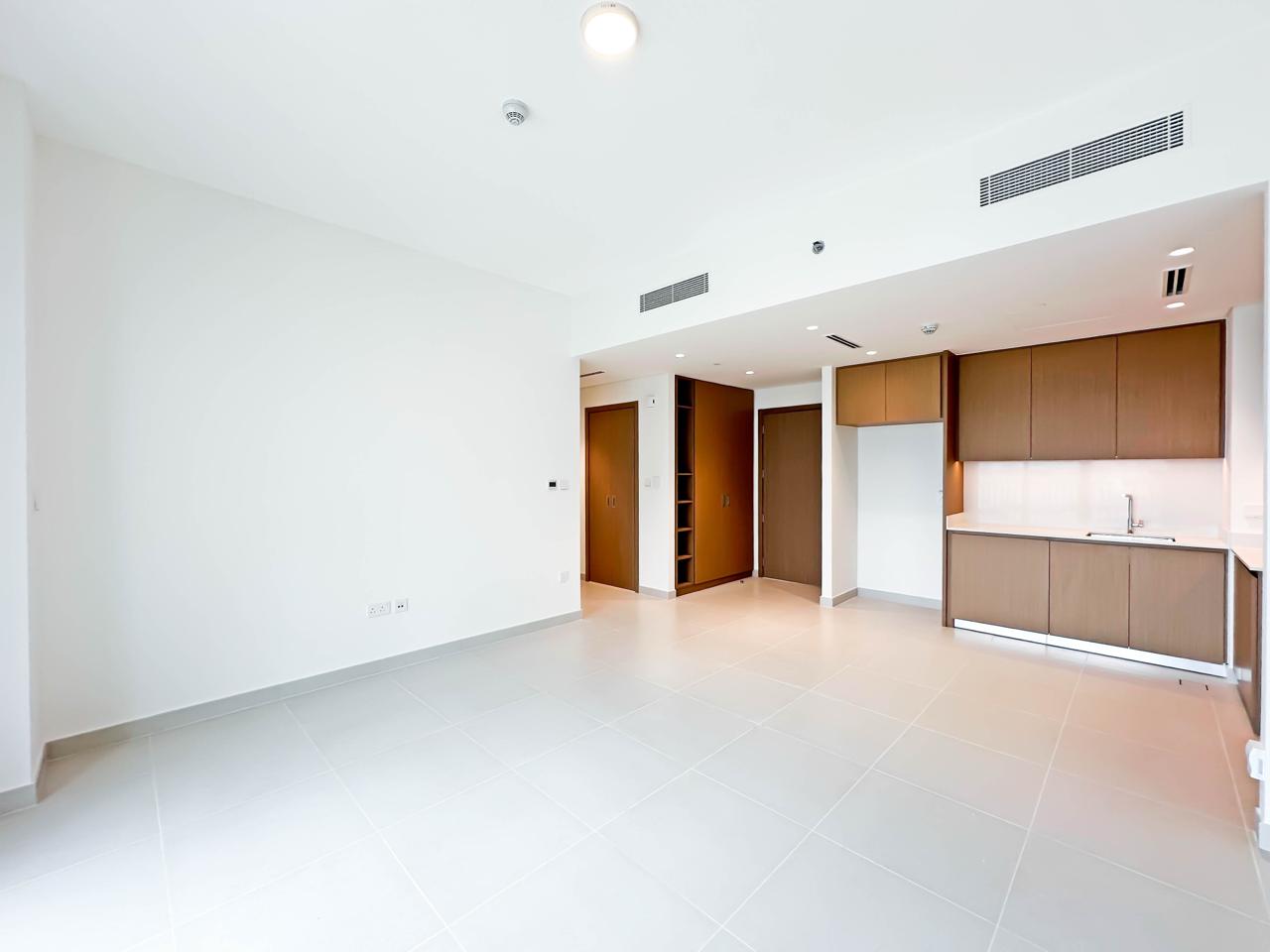 2 Bedrooms Apartment in Savanna Building 3