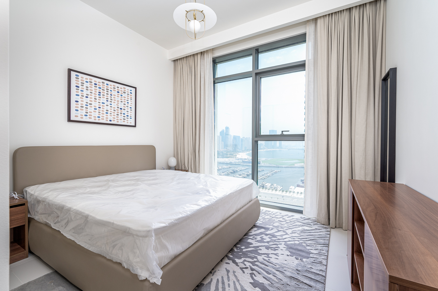 3 Bedrooms Apartment in Marina Vista Tower 1