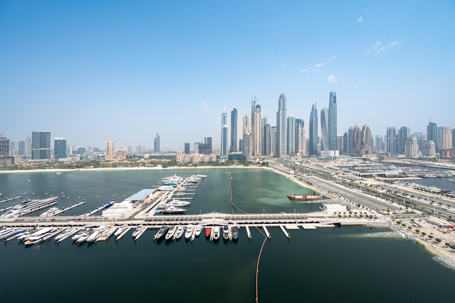 3 Bedrooms Apartment in Marina Vista Tower 1