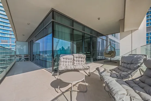 3 Bedrooms Apartment in Beach Vista Tower 1