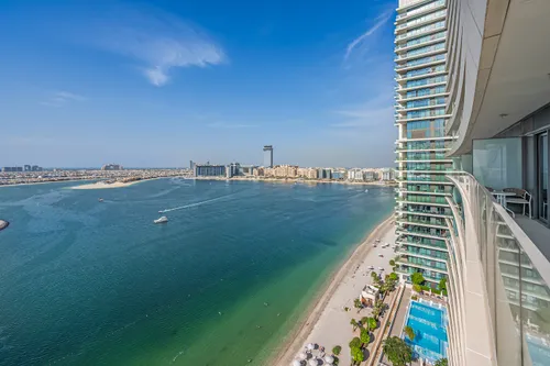 3 Bedrooms Apartment in Beach Vista Tower 1