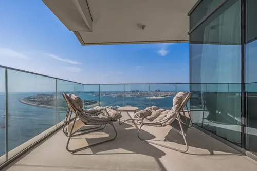 3 Bedrooms Apartment in Beach Vista Tower 1