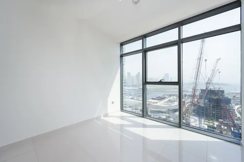 3 Bedrooms Apartment in Beach Vista Tower 1