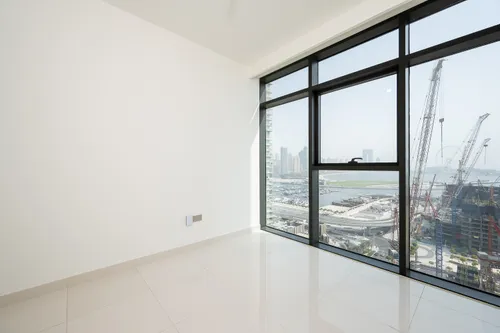 3 Bedrooms Apartment in Beach Vista Tower 1