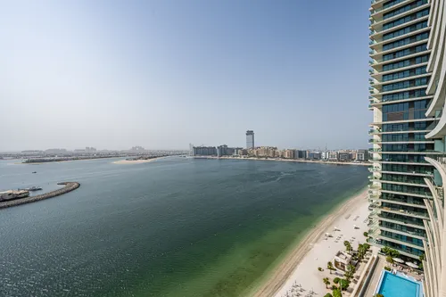 3 Bedrooms Apartment in Beach Vista Tower 1