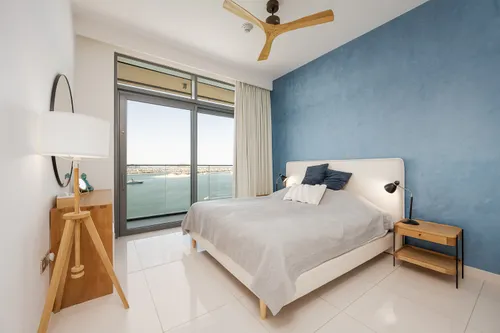 2 Bedrooms Apartment in Beach Vista Tower 1