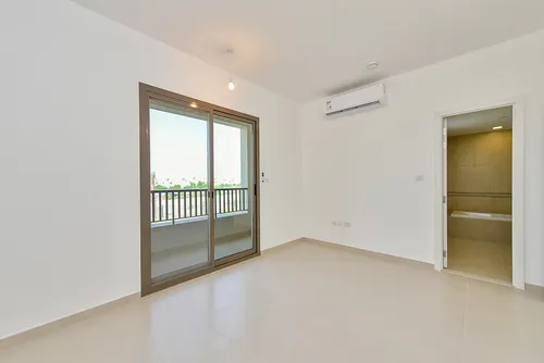 3 Bedrooms Villa in Hayat Townhouses 1