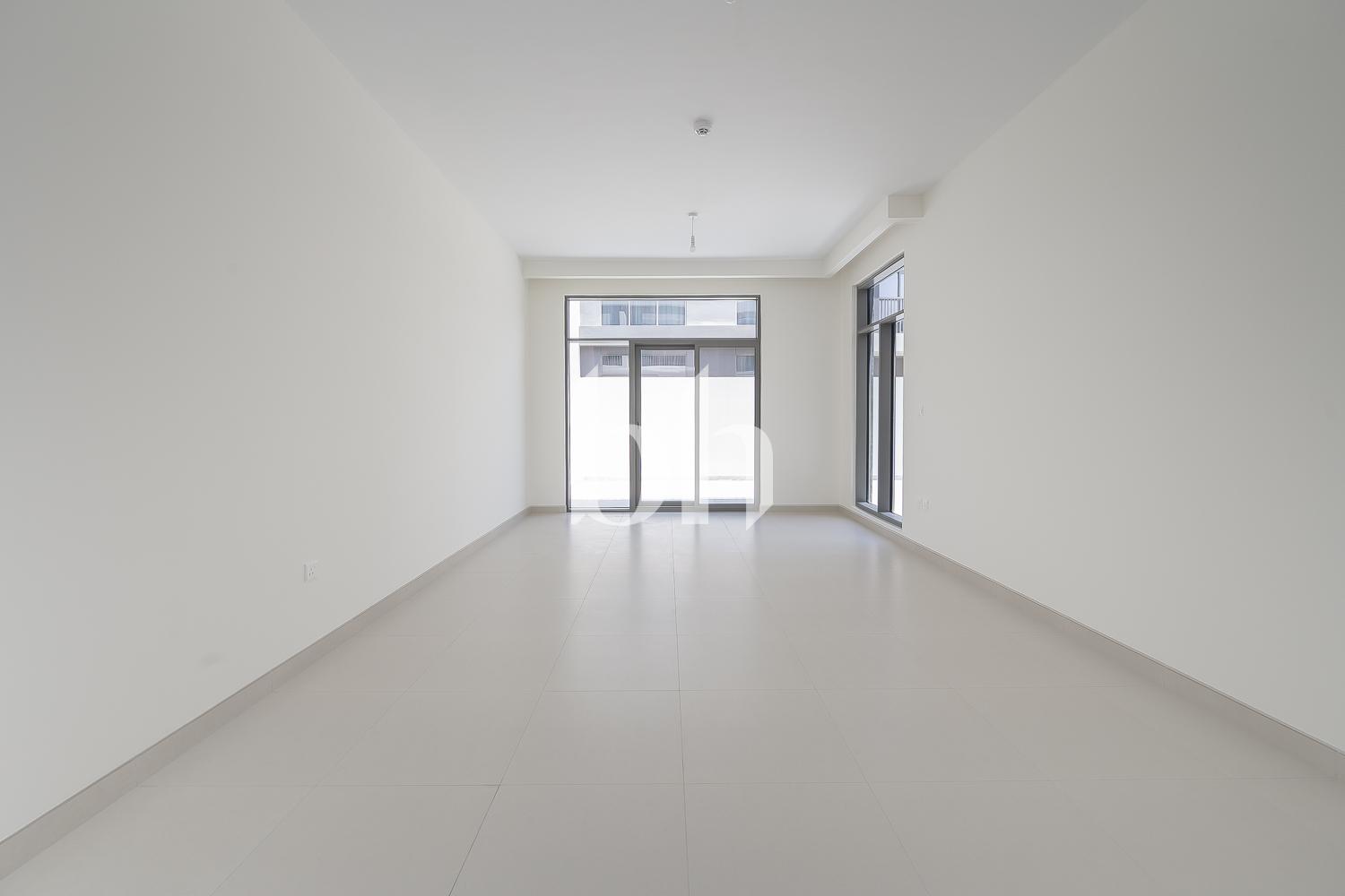 4 Bedrooms Townhouse in The Pulse Beachfront 3