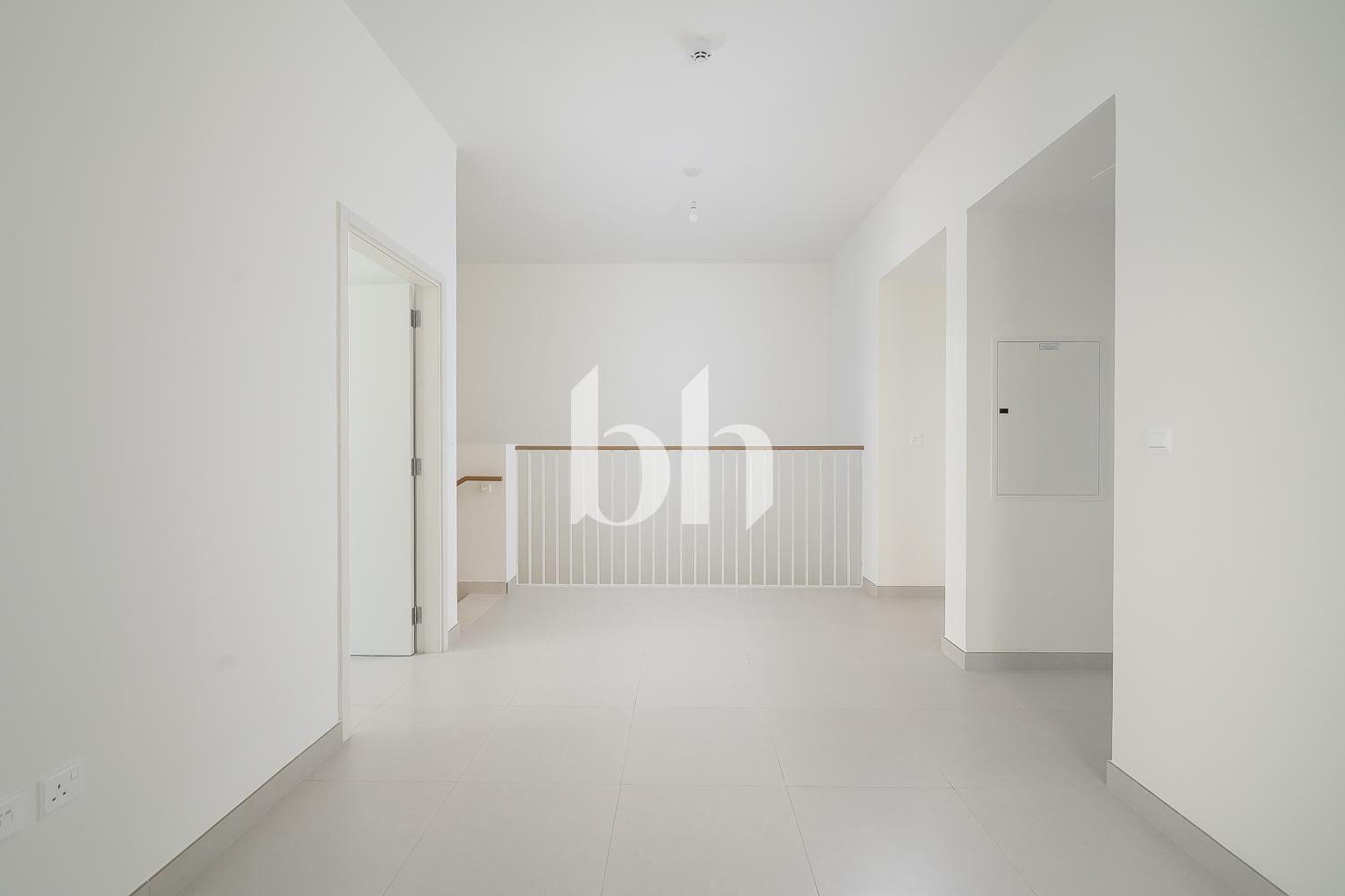 4 Bedrooms Townhouse in The Pulse Beachfront 3