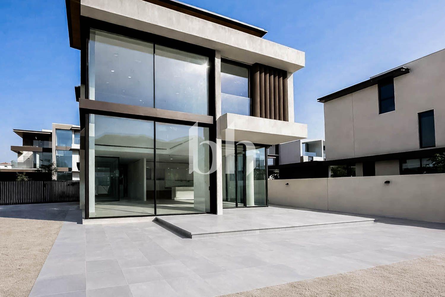 Single Row | Big Plot | Multiple Options