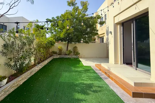 3 Bedrooms Townhouse in Mira Oasis 1