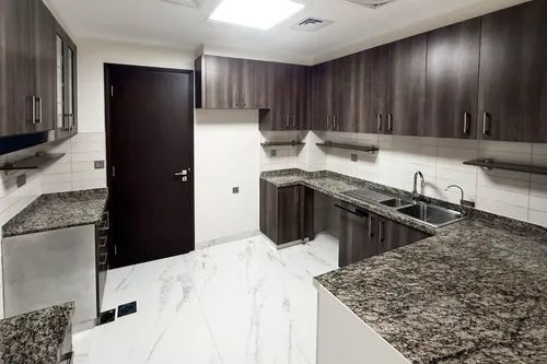 4 Bedrooms Townhouse in Mira Oasis 1