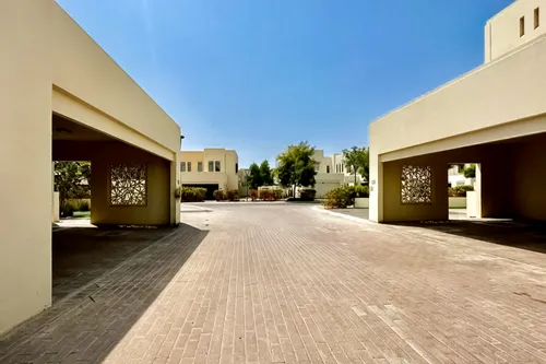 3 Bedrooms Townhouse in Mira Oasis 3