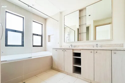 4 Bedrooms Townhouse in Mira Oasis 3