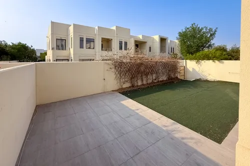 3 Bedrooms Townhouse in Mira Oasis 3