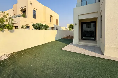 3 Bedrooms Townhouse in Mira Oasis 3