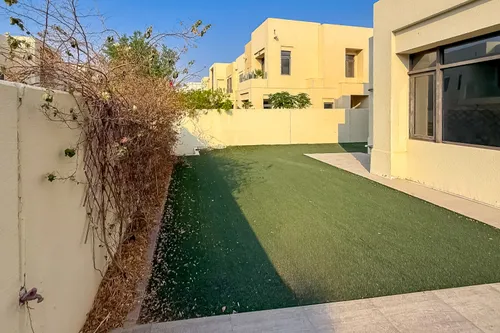 3 Bedrooms Townhouse in Mira Oasis 3
