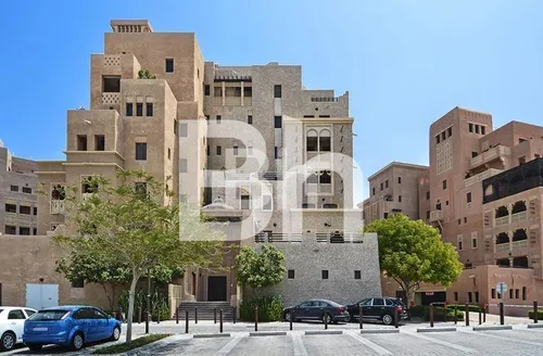 Large Studio | Prime Location | Ready Now