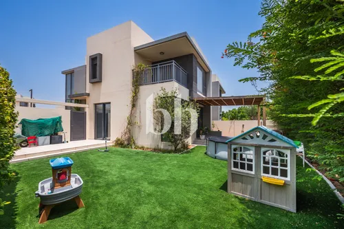 Exclusive | Vacant On Transfer | Large plot