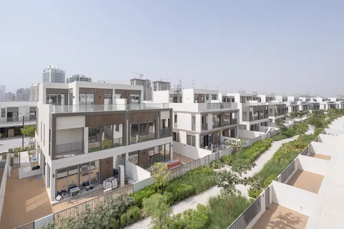 4 Bedrooms Villa in Aura 1