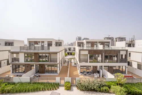 4 Bedrooms Villa in Aura 1