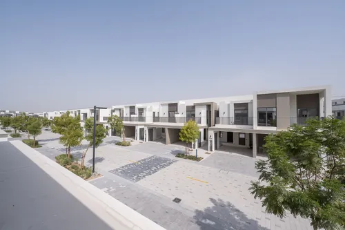 4 Bedrooms Villa in Aura 1