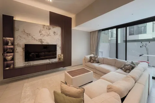 3 Bedrooms Townhouse in MAG Eye