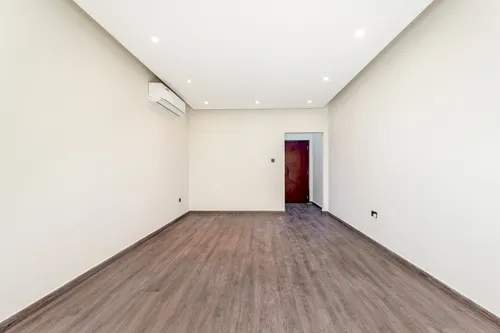 3 Bedrooms Villa in Mirdif Villas