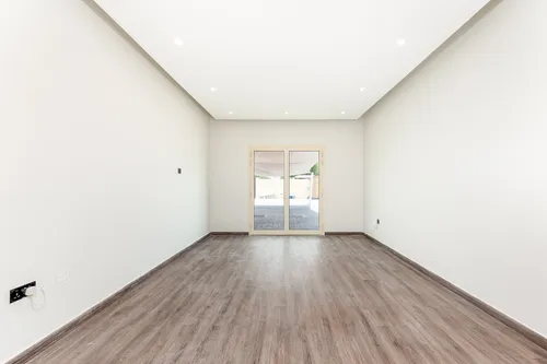 3 Bedrooms Villa in Mirdif Villas