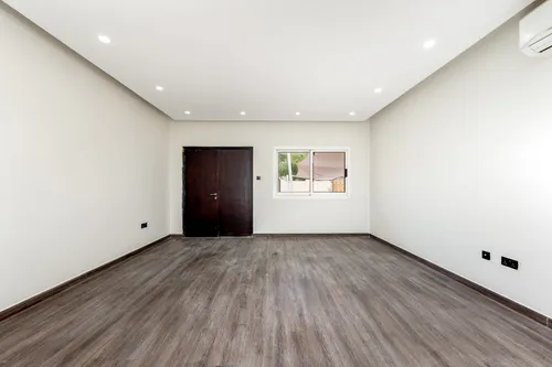 3 Bedrooms Villa in Mirdif Villas