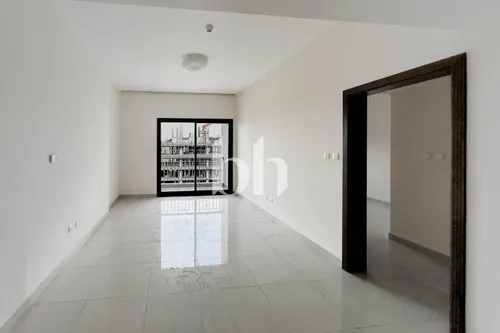 Corner Unit | Spacious 1 Bedroom | Flexible Cheqs