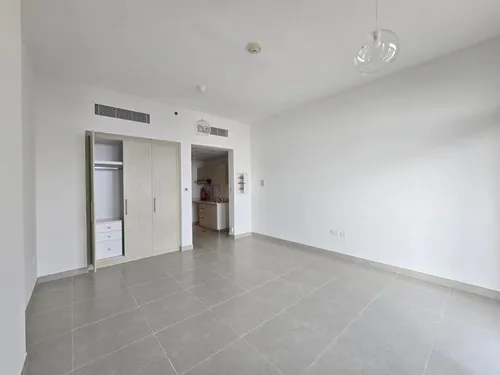  Apartment in The Dania District 3