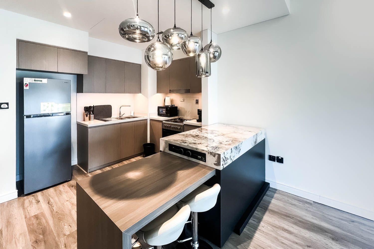 2 Bedrooms Apartment in Act One Act Two Tower 1