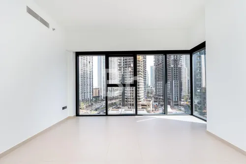 2 Bedrooms Apartment in Act One Act Two Tower 1