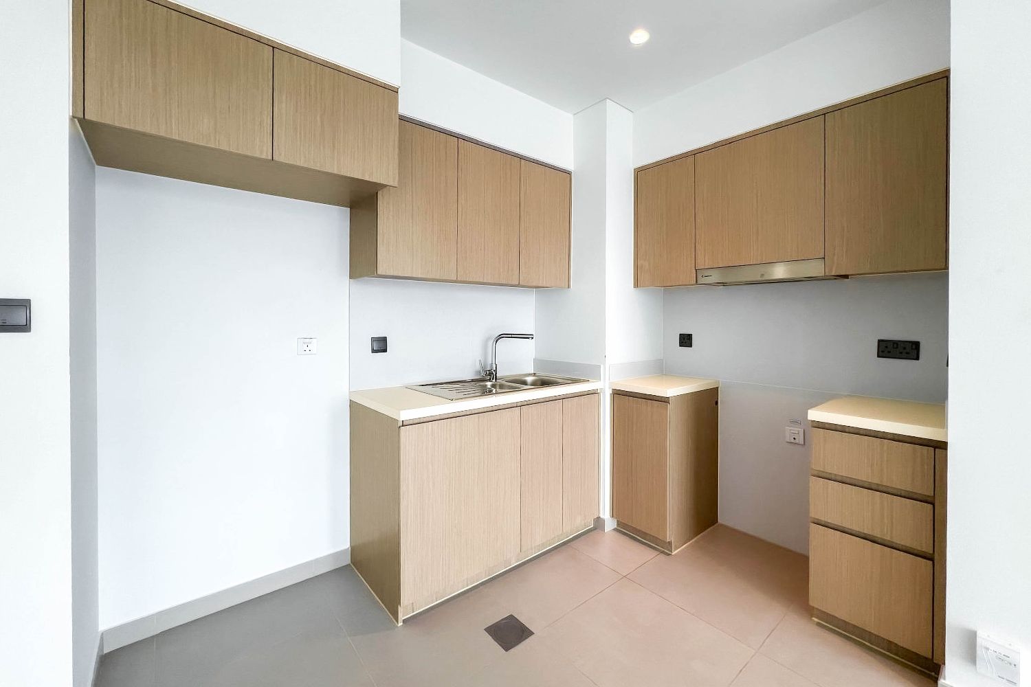 2 Bedrooms Apartment in Act One Act Two Tower 1