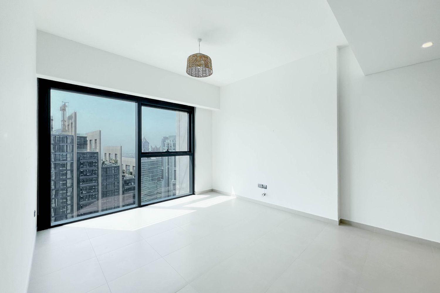 2 Bedrooms Apartment in Act One Act Two Tower 1