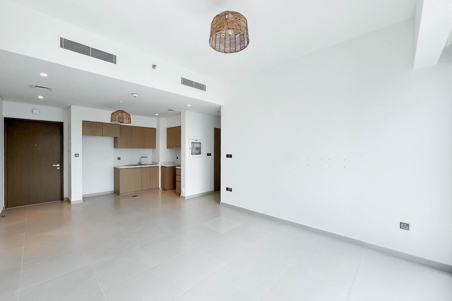 2 Bedrooms Apartment in Act One Act Two Tower 1