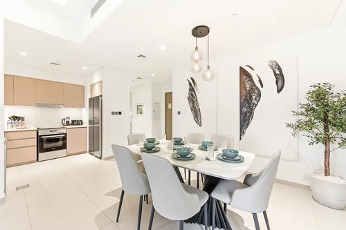 2 Bedrooms Apartment in Act One Act Two Tower 2