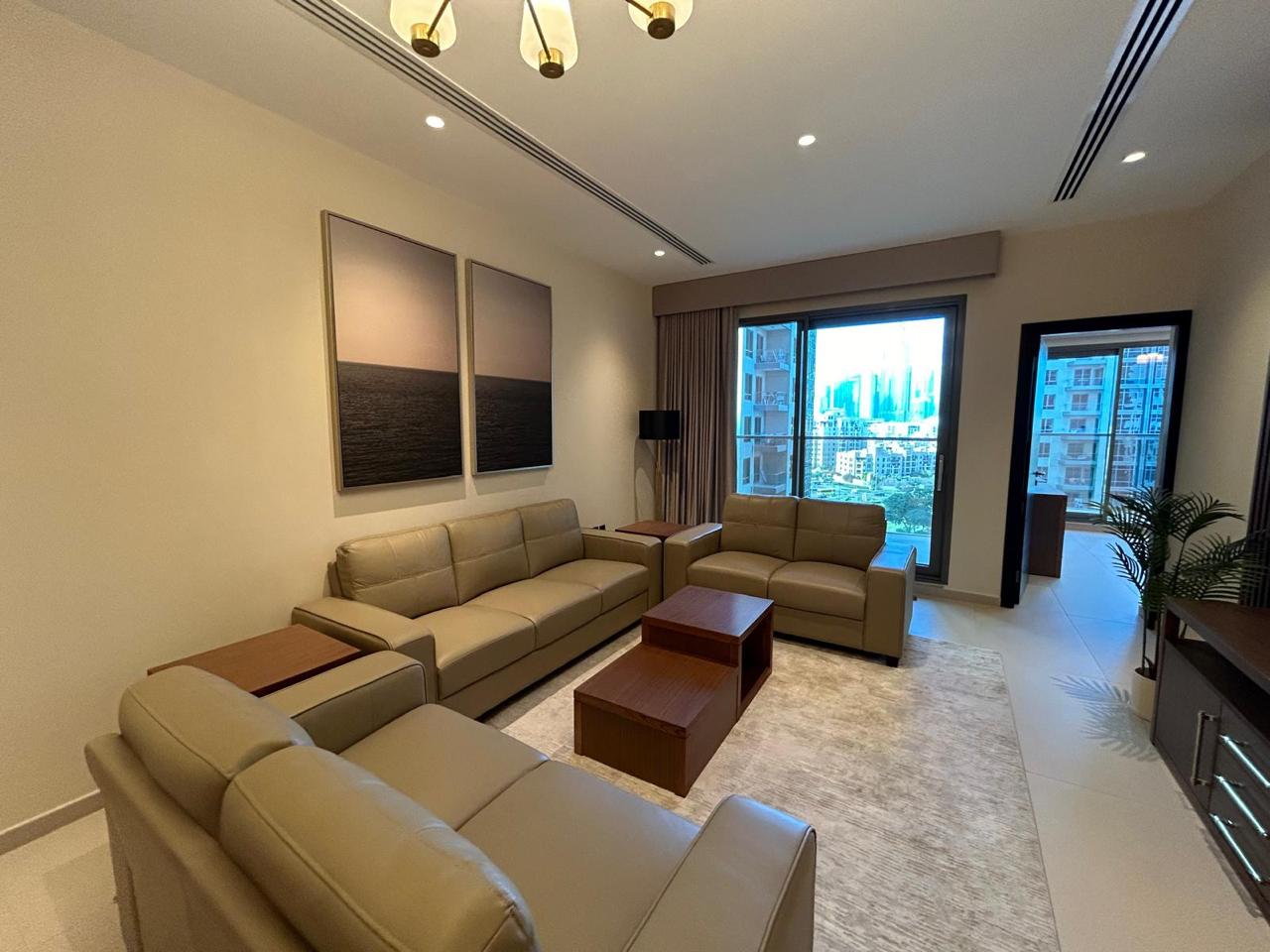 3 Bedrooms Apartment in Elite Downtown Residence 2
